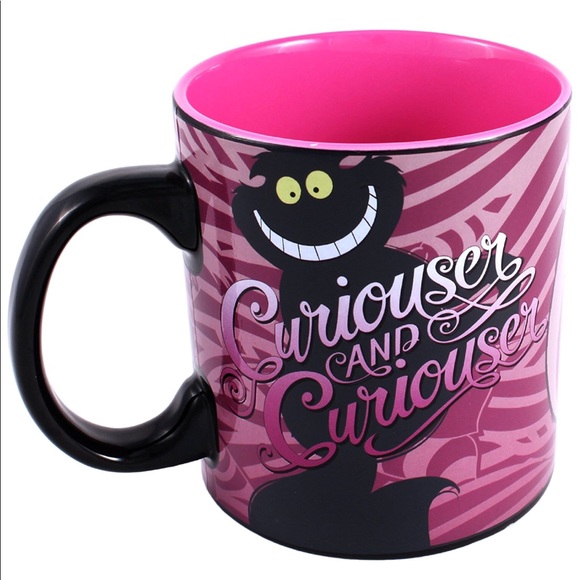 Alice in wonderland heat changing mug new in box - Picture 3 of 4